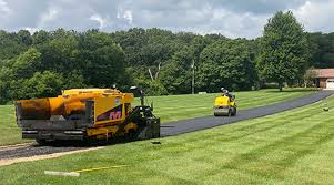 Best Concrete Driveway Installation  in Charles City, IA